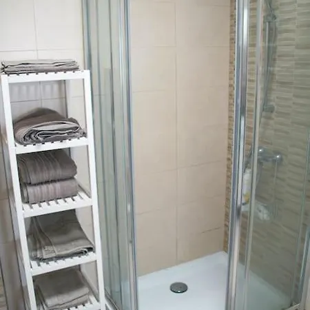 Casa Mar I Ola Apartmán *